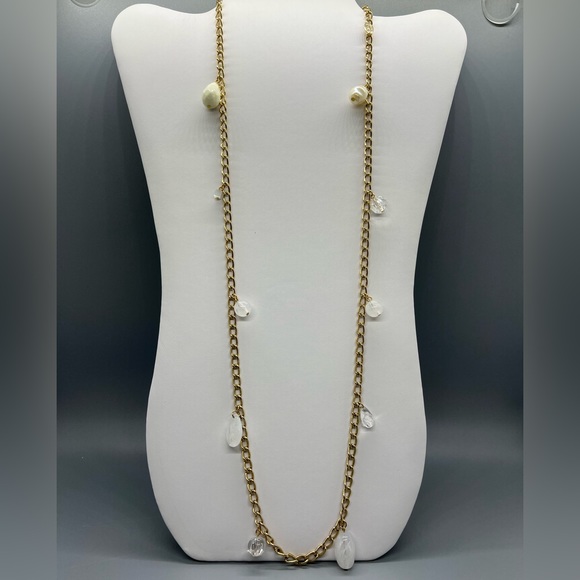 Ivory Necklace - Picture 1 of 2